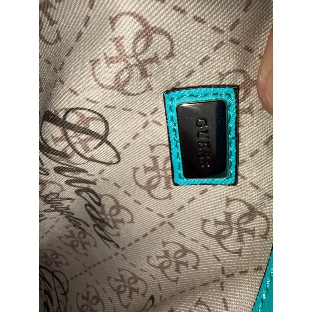 Guess Womens Retro Block Ajustable Strap Purse Delaney‎ Tote Bag